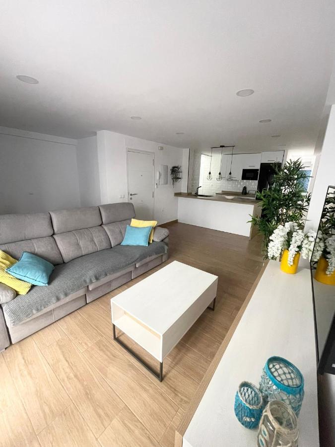 Apartamento El Palo Beach Малага Екстериор снимка