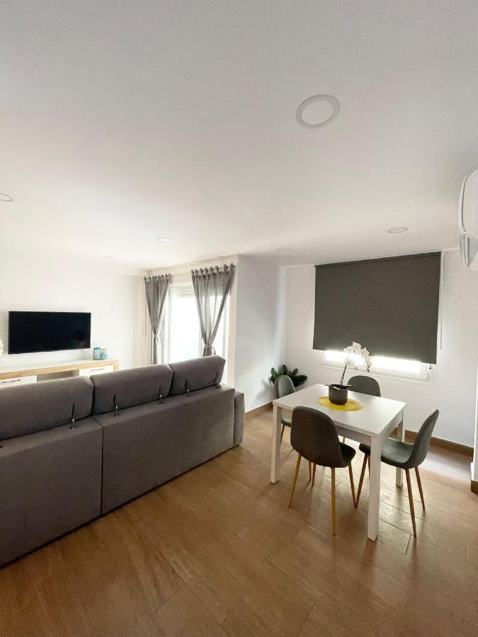 Apartamento El Palo Beach Малага Екстериор снимка
