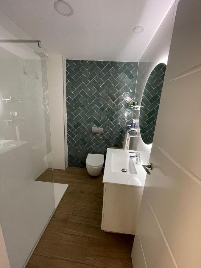 Apartamento El Palo Beach Малага Екстериор снимка