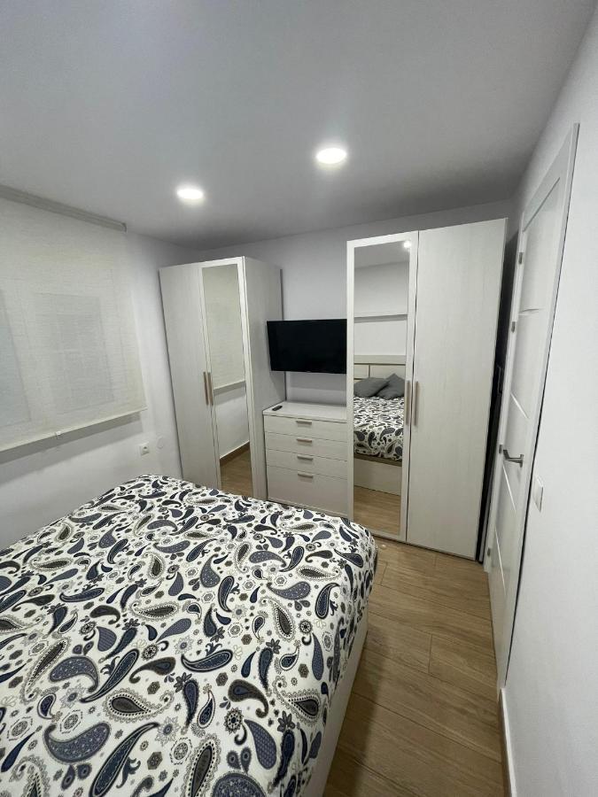 Apartamento El Palo Beach Малага Екстериор снимка