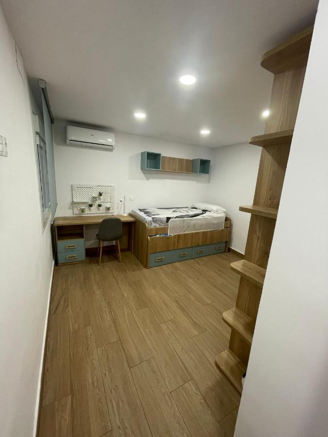 Apartamento El Palo Beach Малага Екстериор снимка