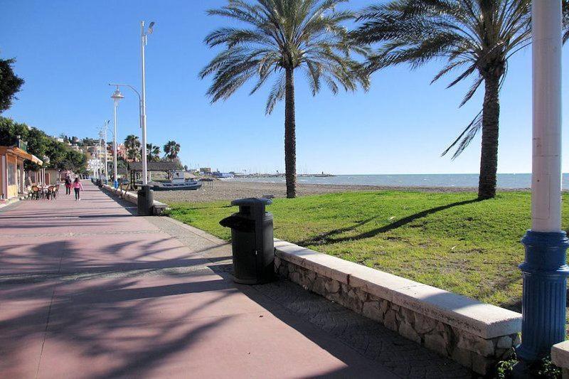 Apartamento El Palo Beach Малага Екстериор снимка